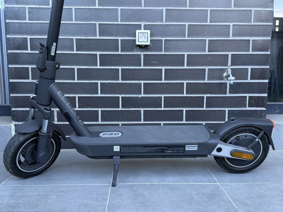 Trotineta electrica Xiaomi Scooter 5 Pro NOUA
