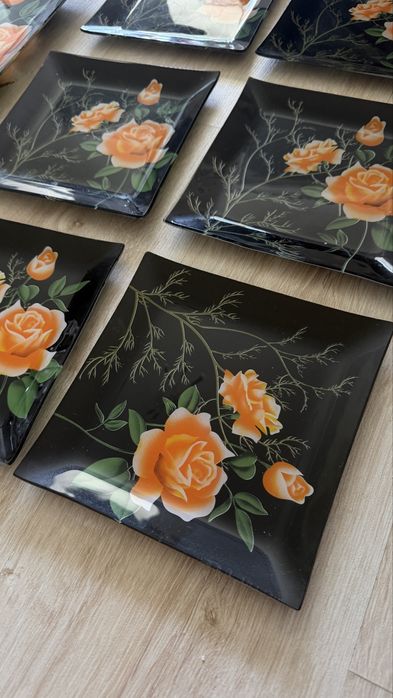 Набор тарелок 8 предметов