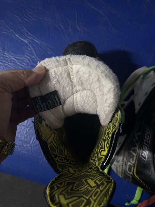 Продается коньки