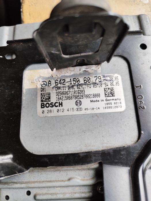 Двигателен компютър ECU Mercedes ML W164 OM642