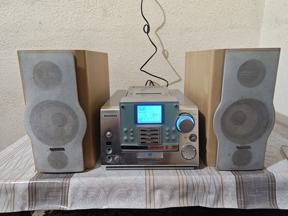 Muzikalniy sentr, Samsung MM-9B sotiladi, 800 ming