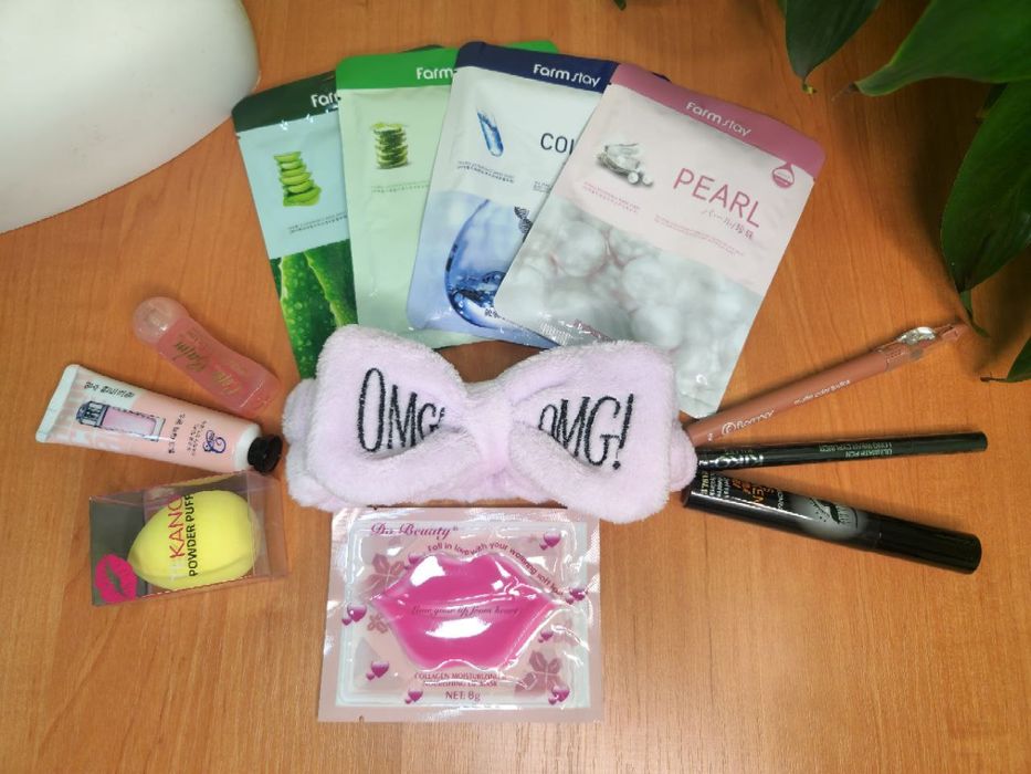 Bomba kosmetik nabor 12v1