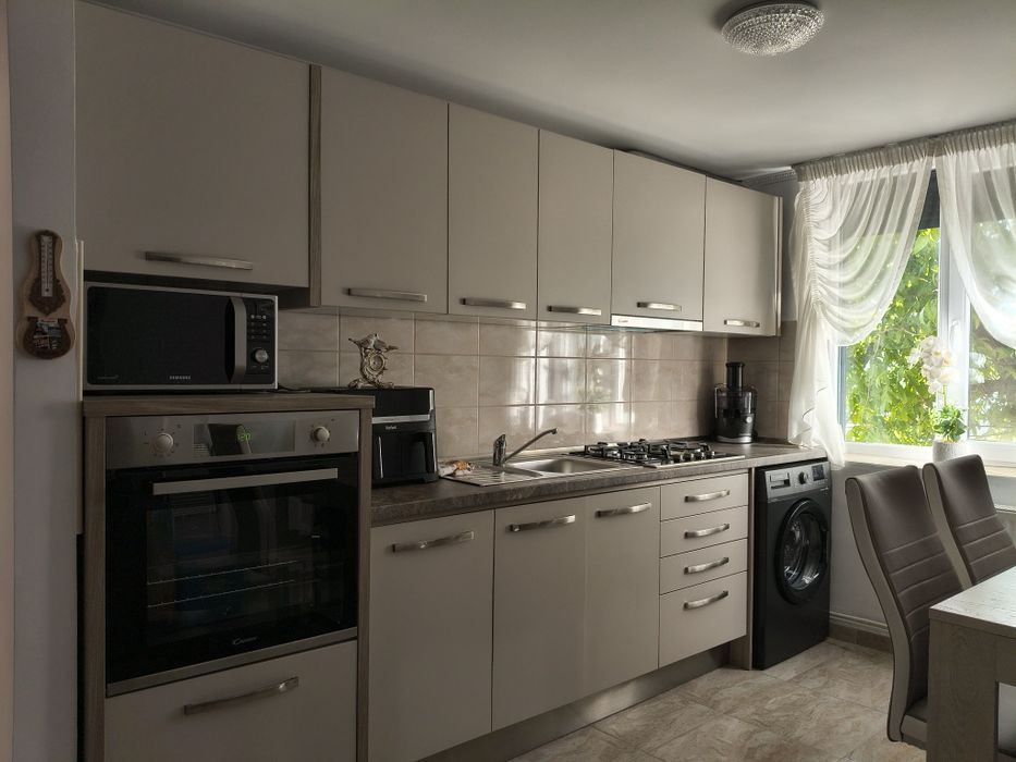 Vând apartament în Cefa
