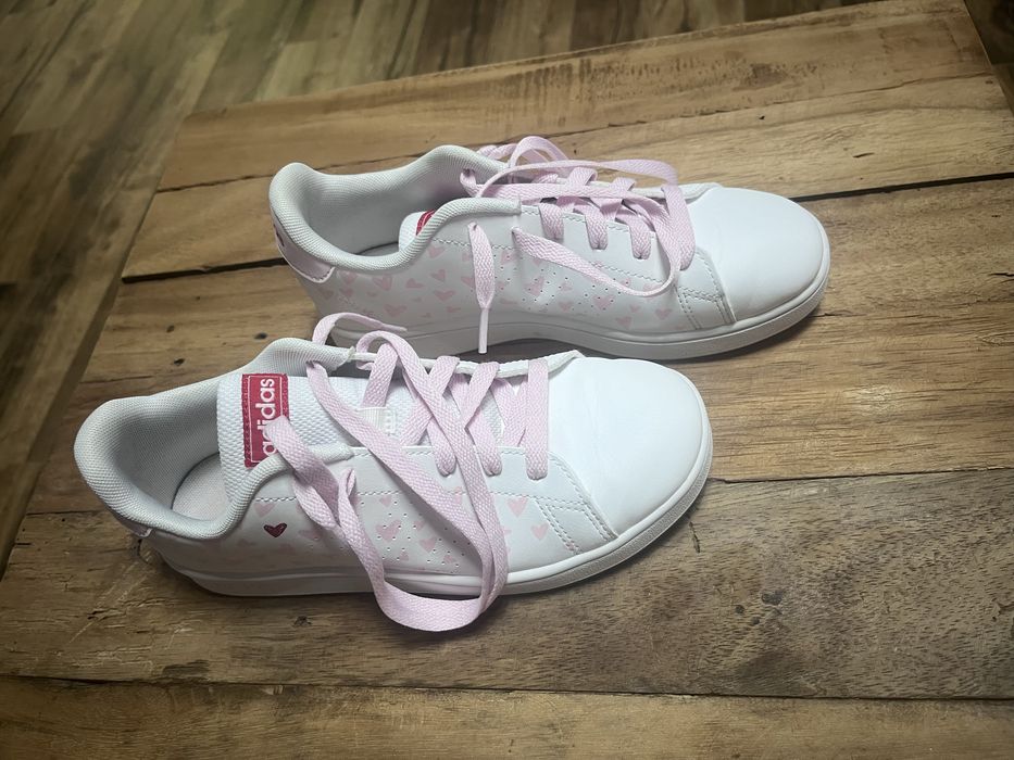 Маратонки адидас