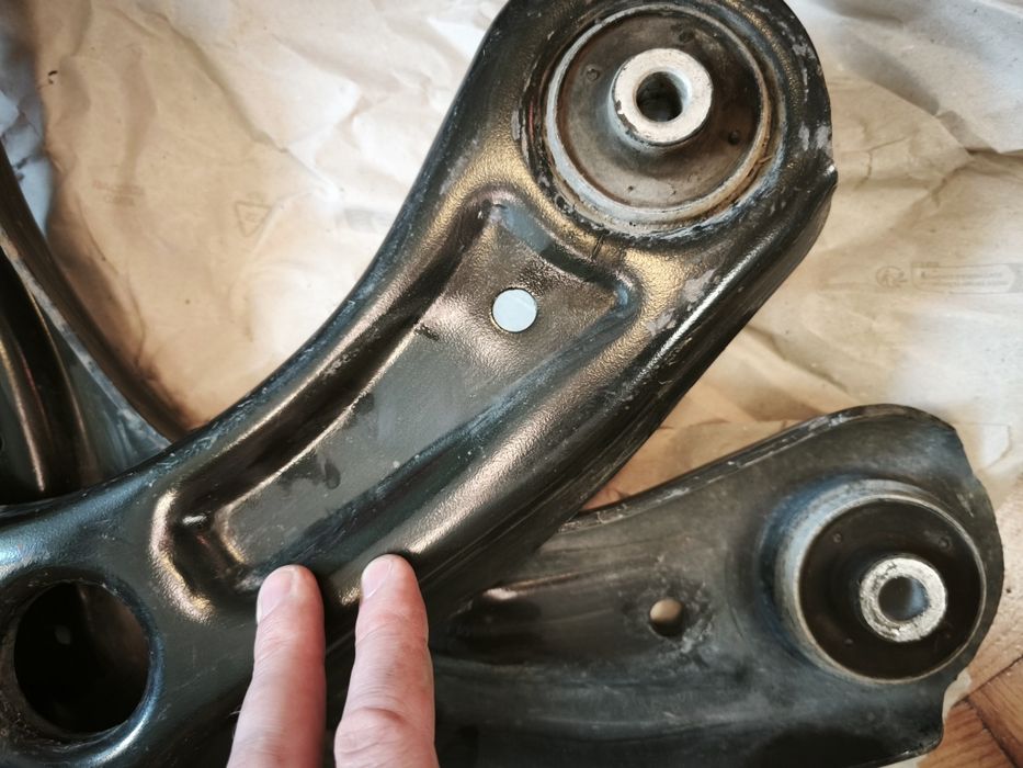 Bascule originale Audi A1, Polo, Fabia, Ibiza! Cod 6R0407152F. SET!