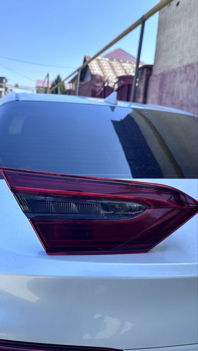 Фонарь от камри 70