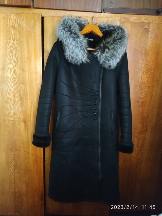 Продам дублёнку женскую