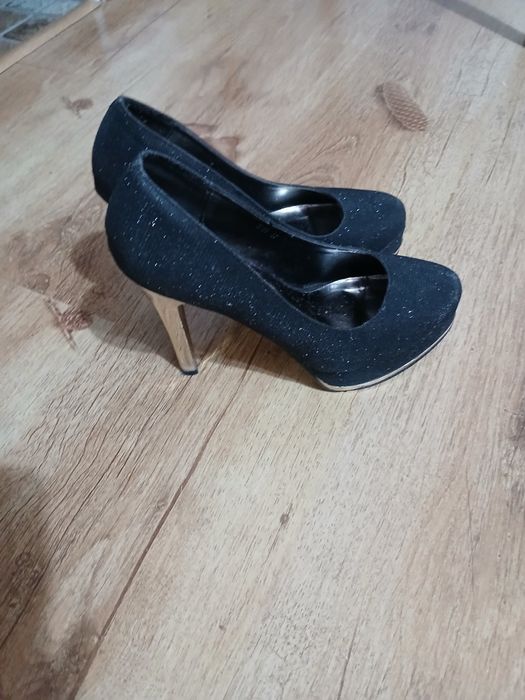 Pantofi eleganți mărimea 37