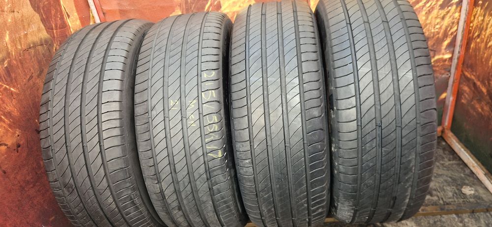 Set 4 Anvelope Michelin 215 55 R17 de vara