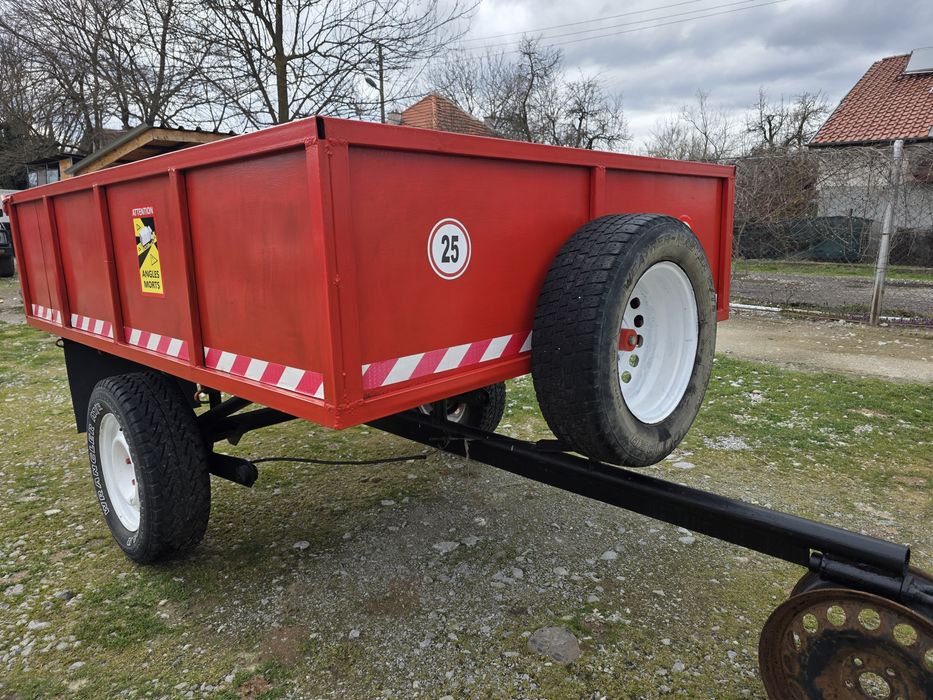 Продавам Ремарке Селскостопанско