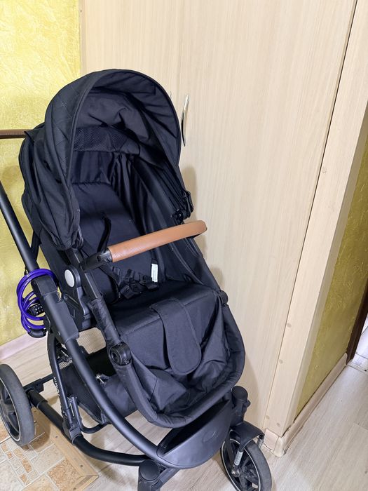 Продам детскую коляску