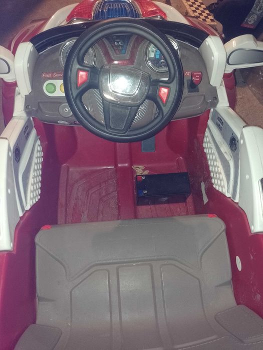 Продавам детски джип