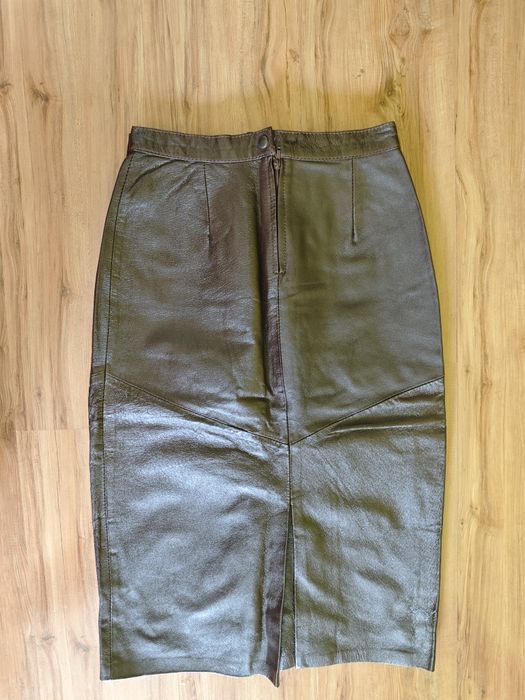 Естествена кожа пола кафява