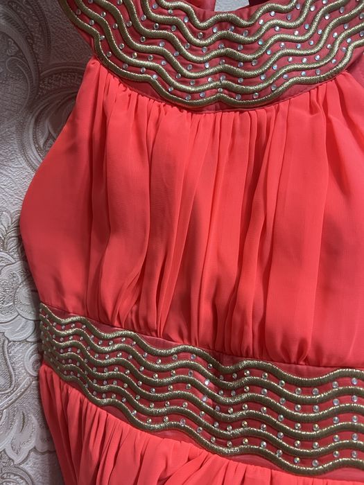 Продам платье выпускное летнее