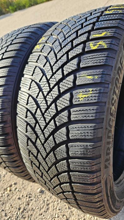 # 225/45 R17 • Iarna • Bridgestone Blizzak LM005 94V XL | 2 buc | DOT 2022 | Pret/buc