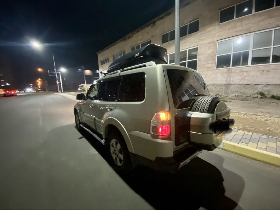 Продам Митсубиши Паджеро