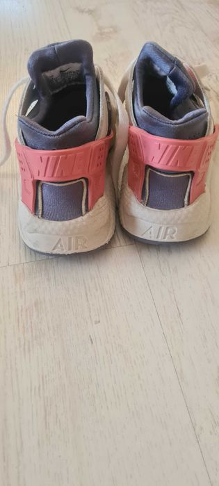 Маратонки nike 36.5