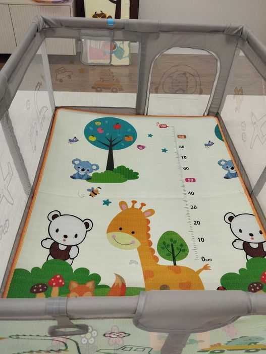 Продам игровой манеж детский