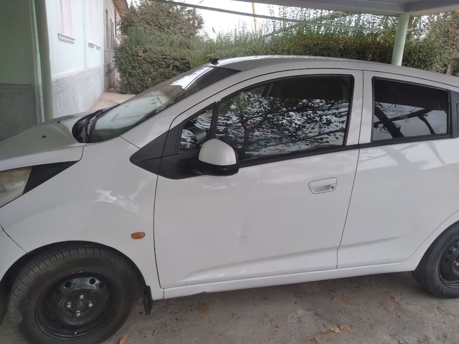 Spark sotiladi yil 2011