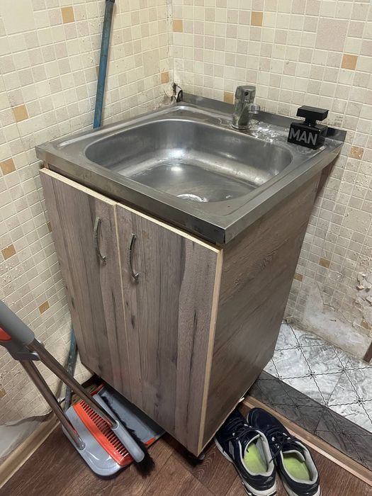 Отдам даром раковину хорошую в отличном состоянии