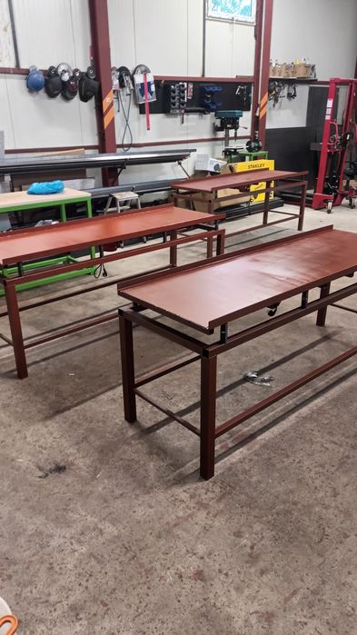 Masa de vibrat placi de gard. Masa vibranta