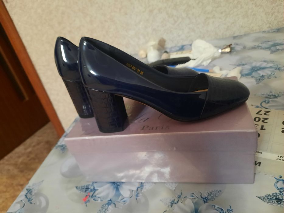 Туфли новые 35 размер