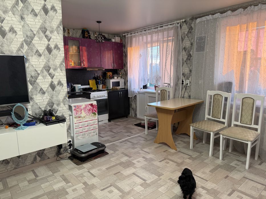 Продам 2ку в 1ом мик 1-25………………………