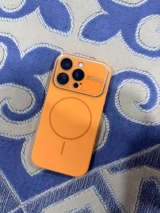 iPhone 16 pro Сотилади нархи 700$