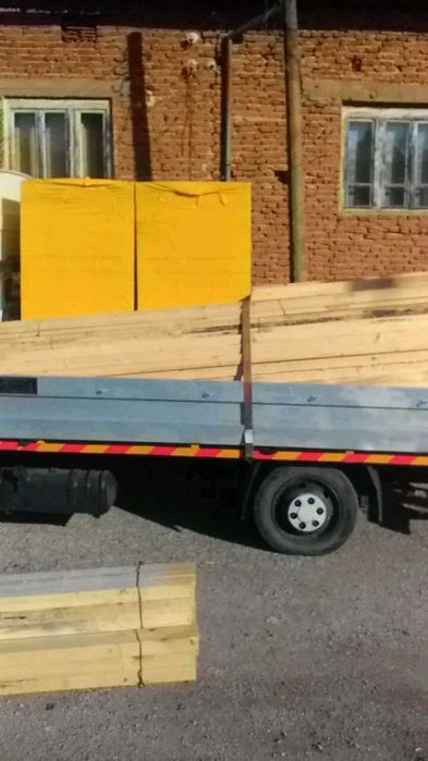 Пътна помощ превоз на автомобили животни и товарни превози до 5 тона.