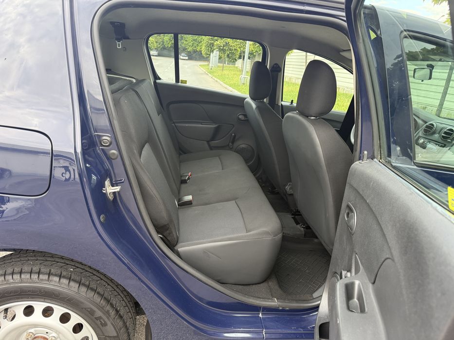 Dacia Sandero 2014 - 69.000KM - 1.2 Benzina - fara dotari