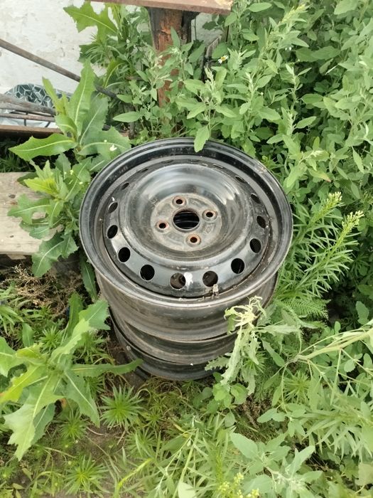 Продам диски тайота R15
