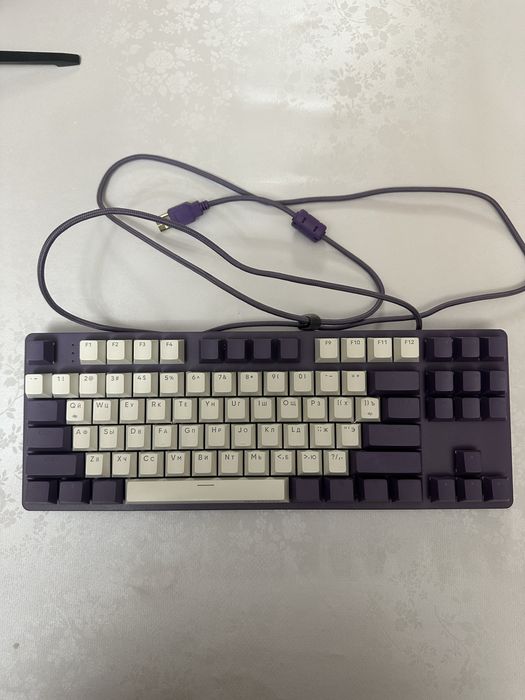 Продам клавиатуру Red Square Keyrox TKL