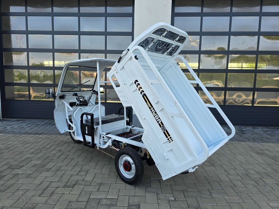 Triciclu cargo cu semicabina KUBA GL35000 full electric