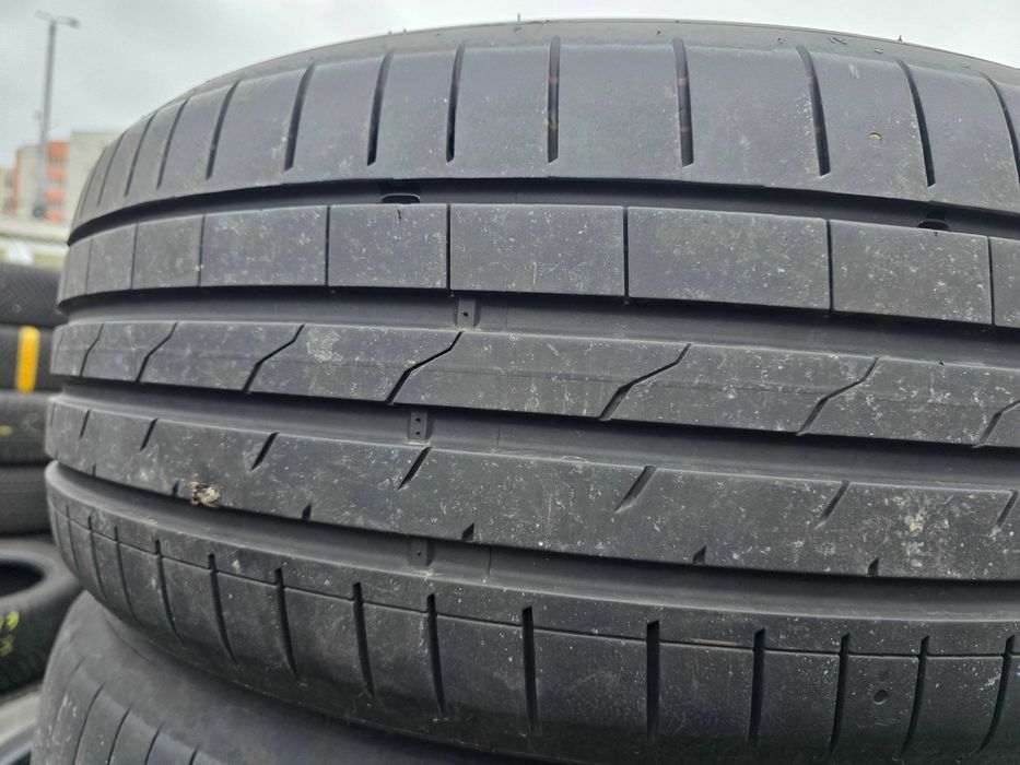 2бр Летни гуми 225 55 18 - Hankook - DOT 2024
