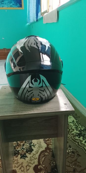 продам мотошлем