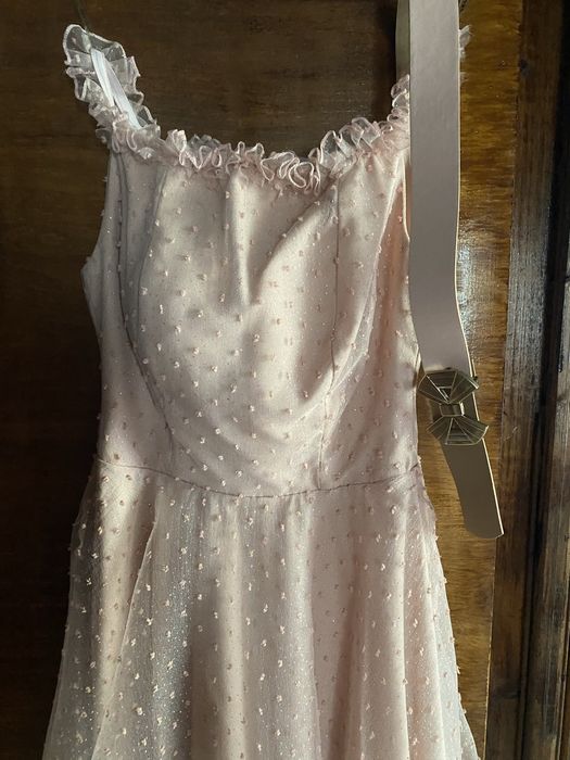 Нова рокля с коланче