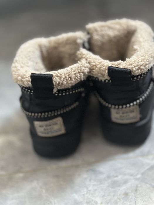 Продам ботинки детские Zara