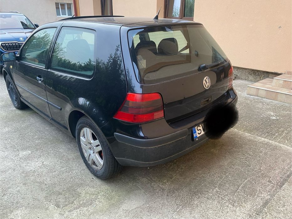 Volkswagen golf 4 - 1.6 cmc benzina, an 2003