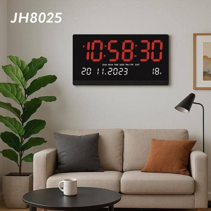 Часы электронные настенные 47.5×25.3 см, зелёные и красные цифры