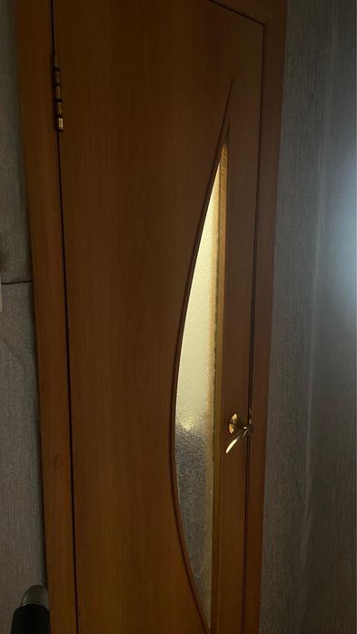 двери б/у продам, есть торг