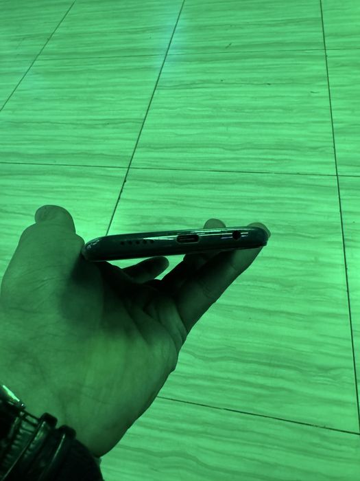 Redmi Note 9 sotiladi ideal