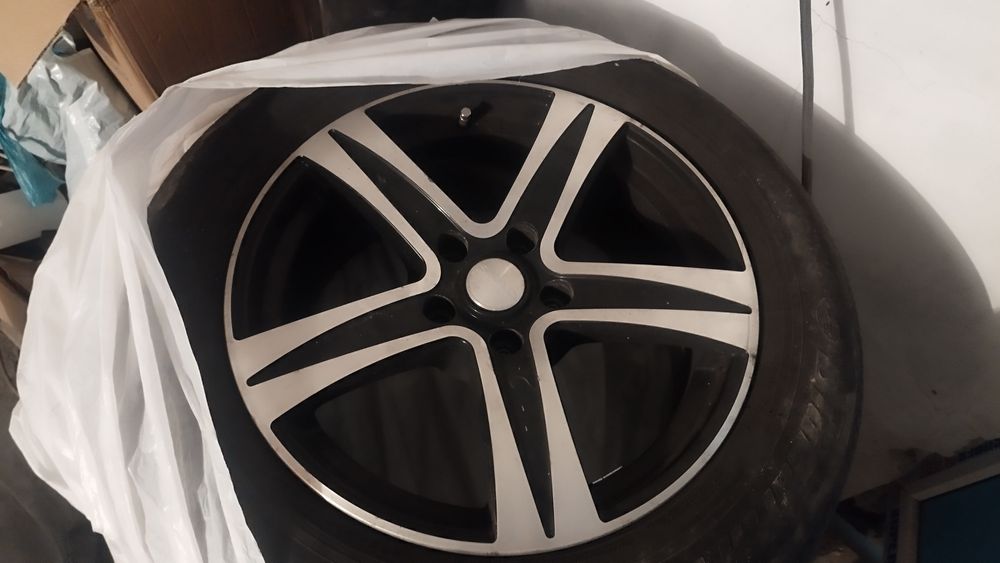 Продам диски с летними шинами