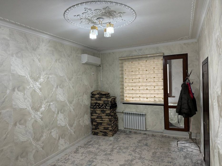 Продаю 2в3/3/4,массив Ялангач, ор-р Ширин базар ! Ипотека есть !