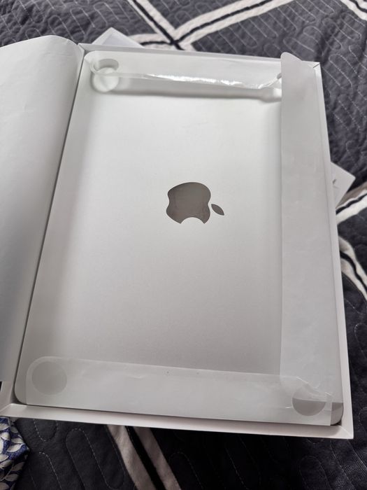 MacBook AIR 13, M2 чип