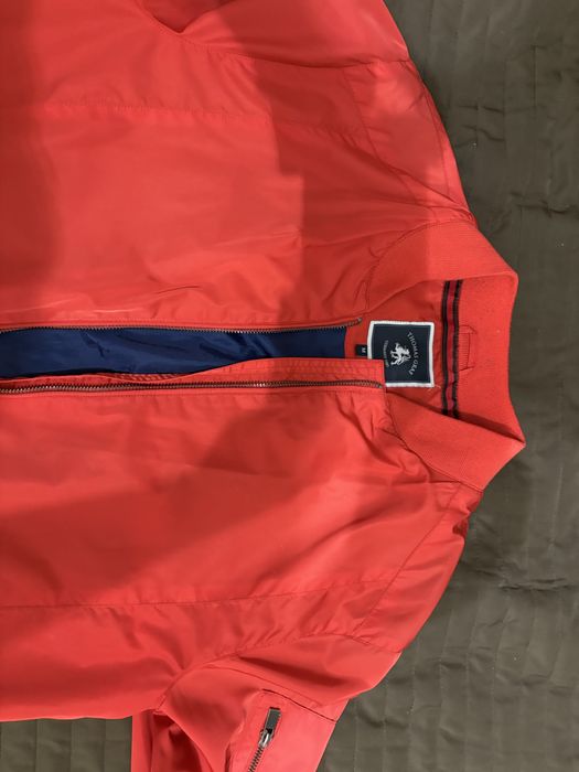 Легкая ветровка М