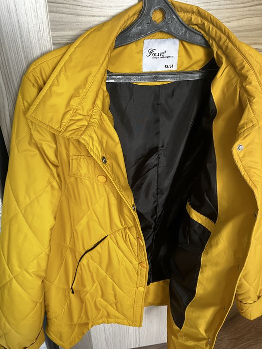 Продам куртку на весну- осень