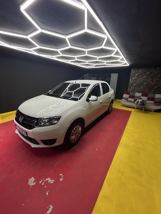 Vand Dacia Logan motor 1,5 DCI  impecabila