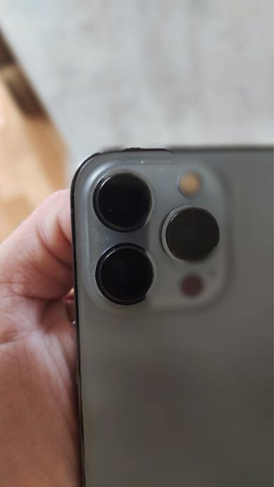 продам айфон