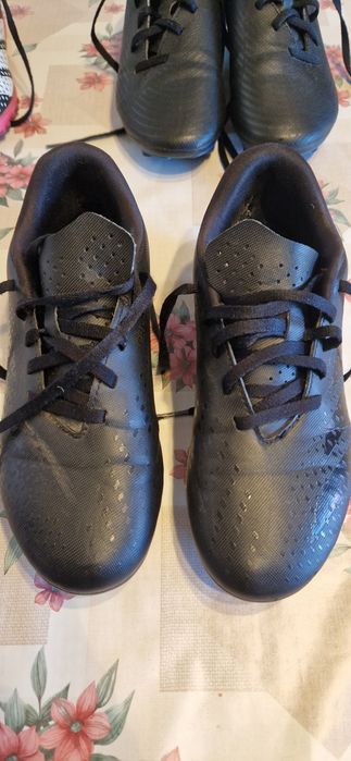 Lot ghete de fotbal Adidas
