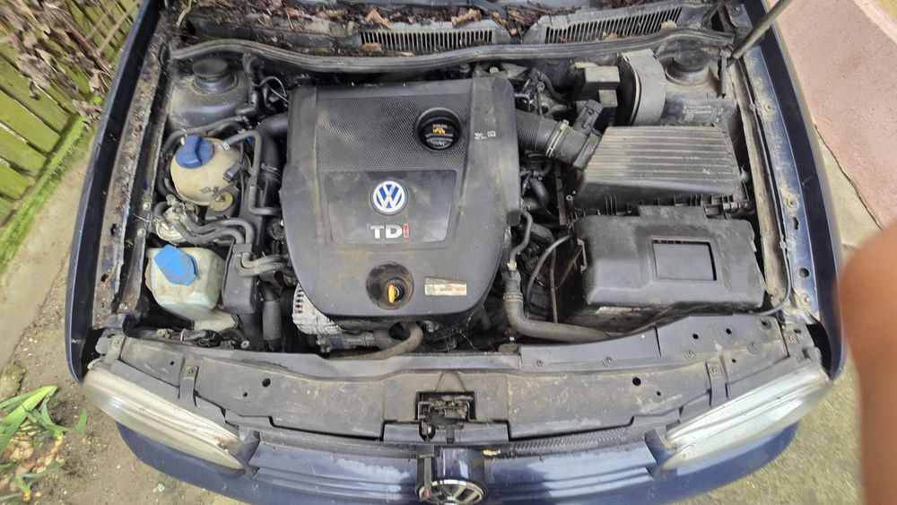 Vw golf 4 1.9 motor faruri bara capota usi aripa hayon  Scaune trager